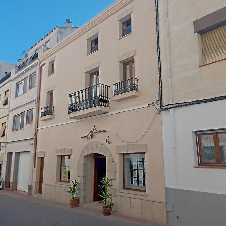 Centrally Located Two Bed Apartment In El Perello Kültér fotó